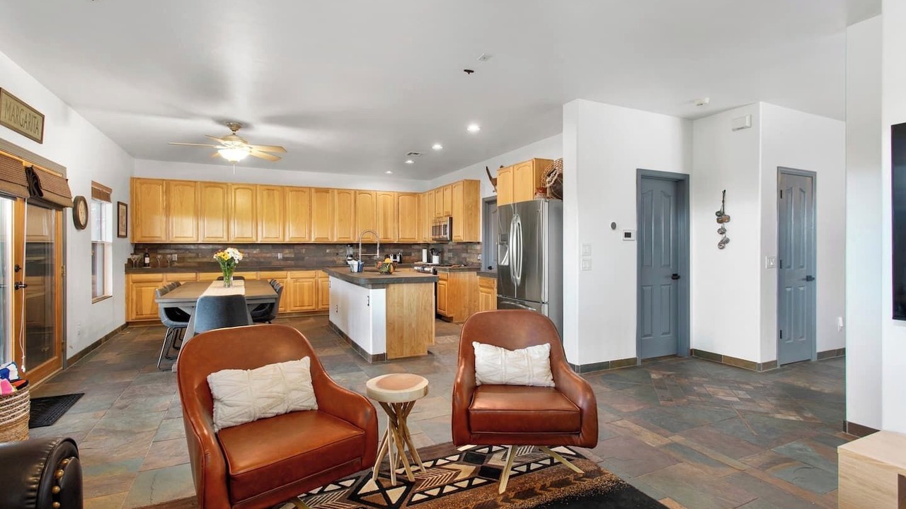 Photo of Livingroom in Tucson