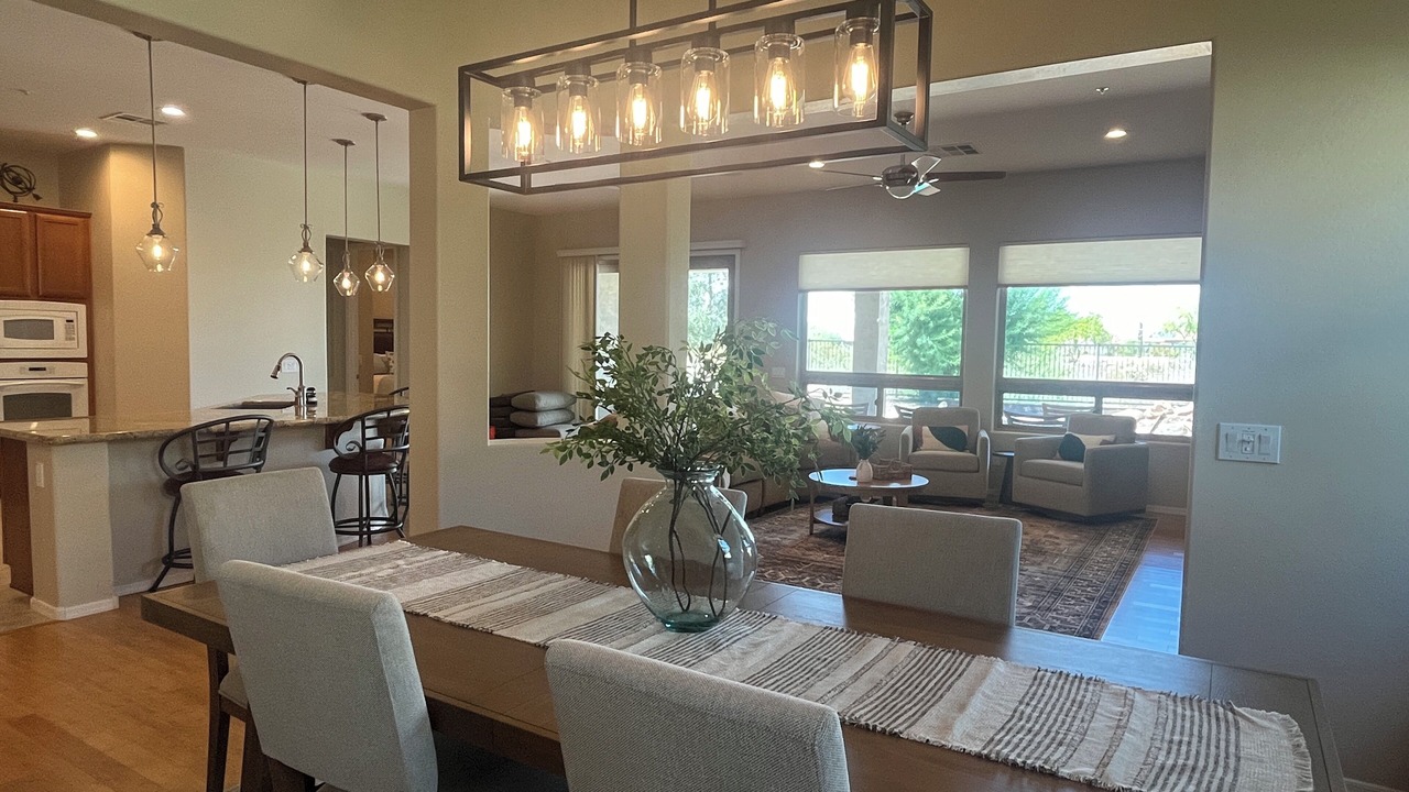 Photo of Livingroom in Vistancia