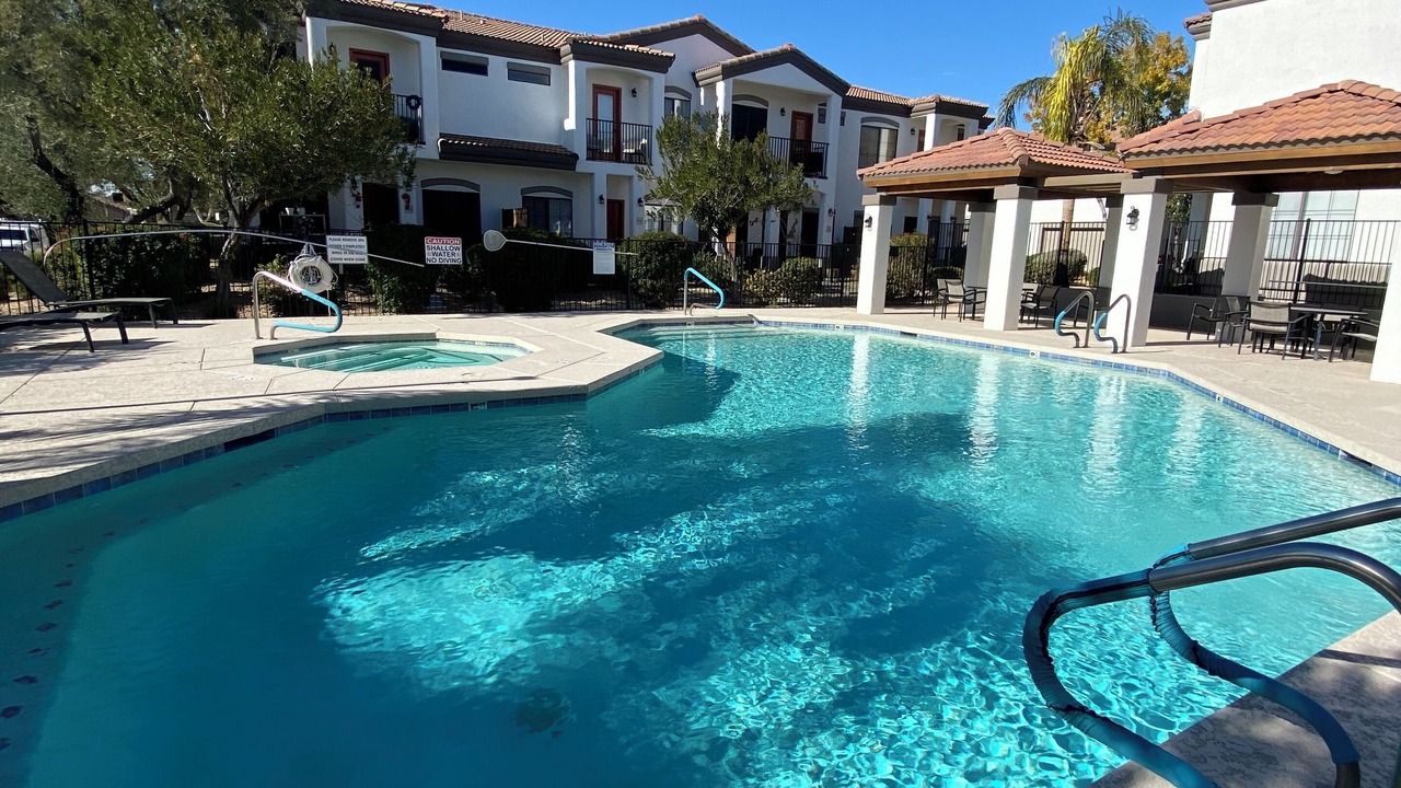 Photo of Outdoor in Paradise Valley Village