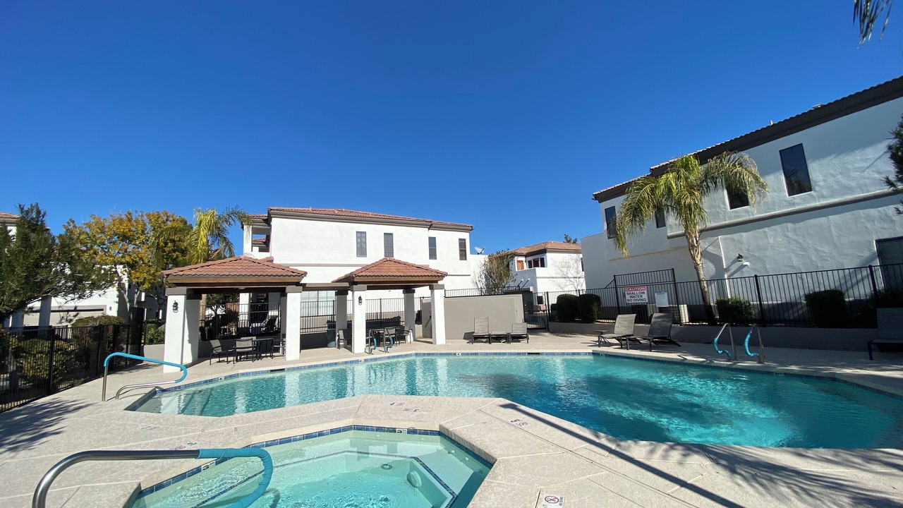 Photo of Outdoor in Paradise Valley Village