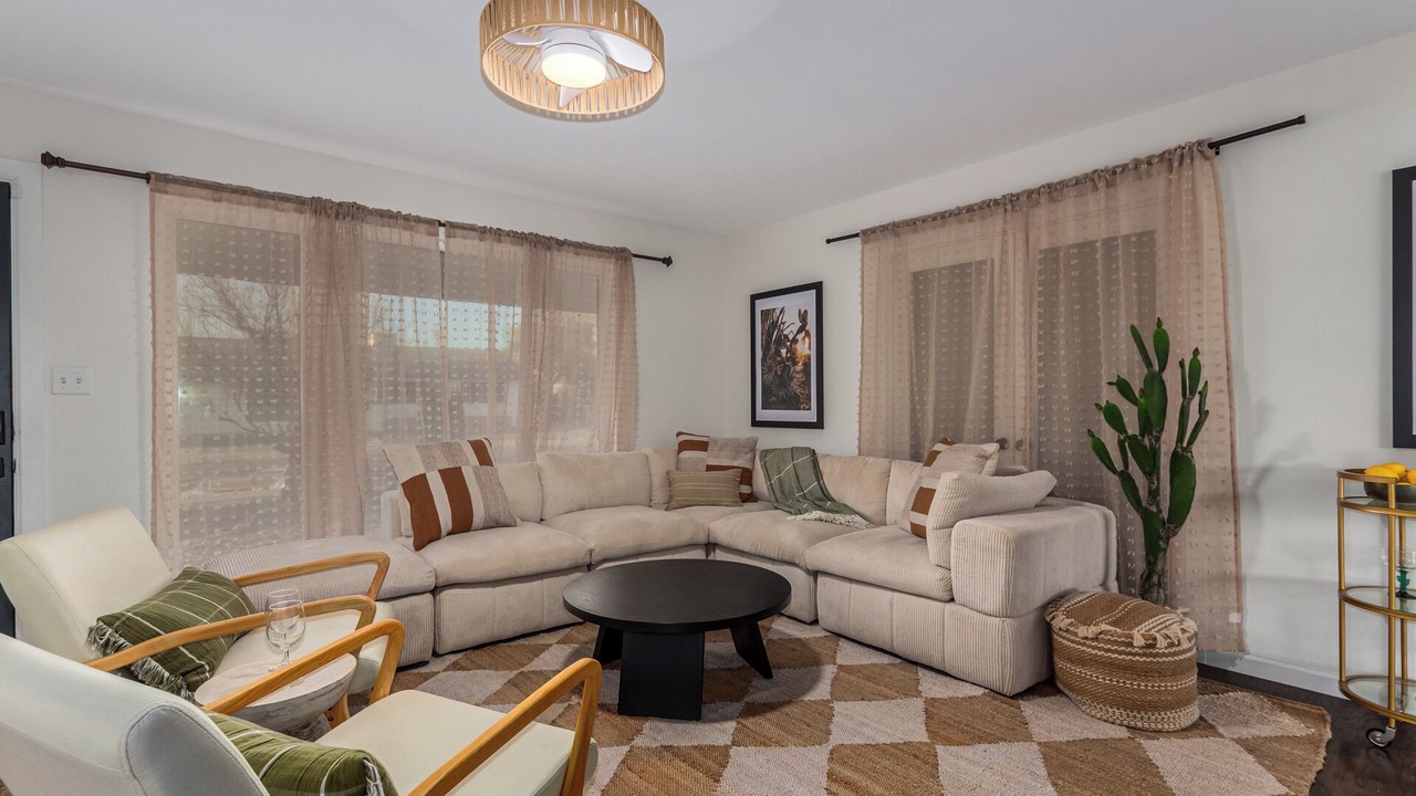 Photo of Bedroom in Cox Heights