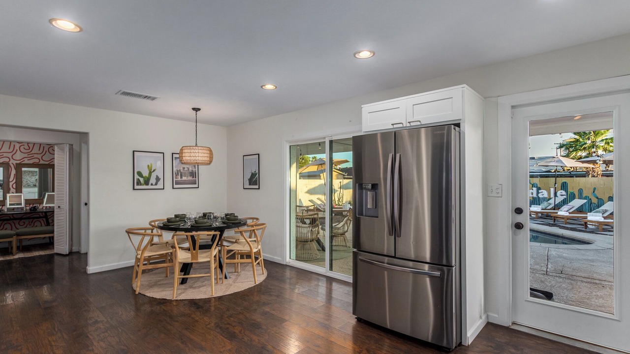 Photo of Livingroom in Cox Heights