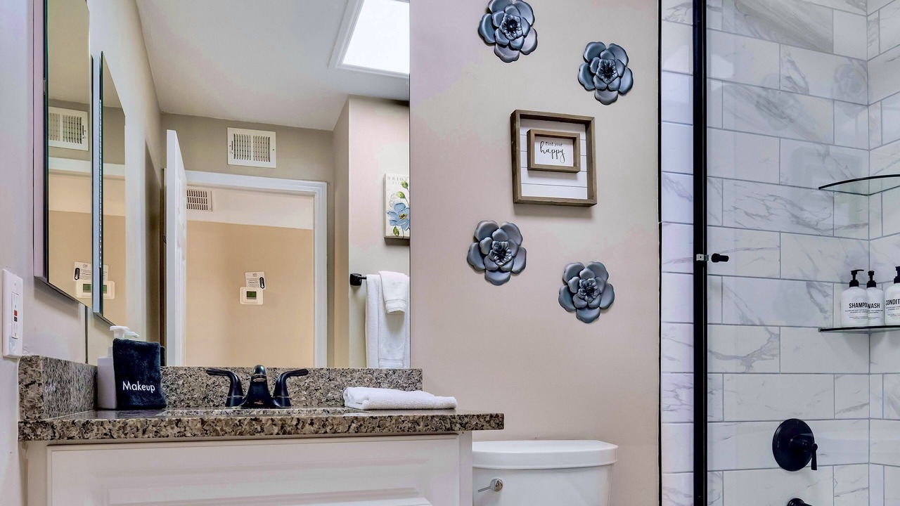 Photo of Bathroom in La Paz At Desert Springs