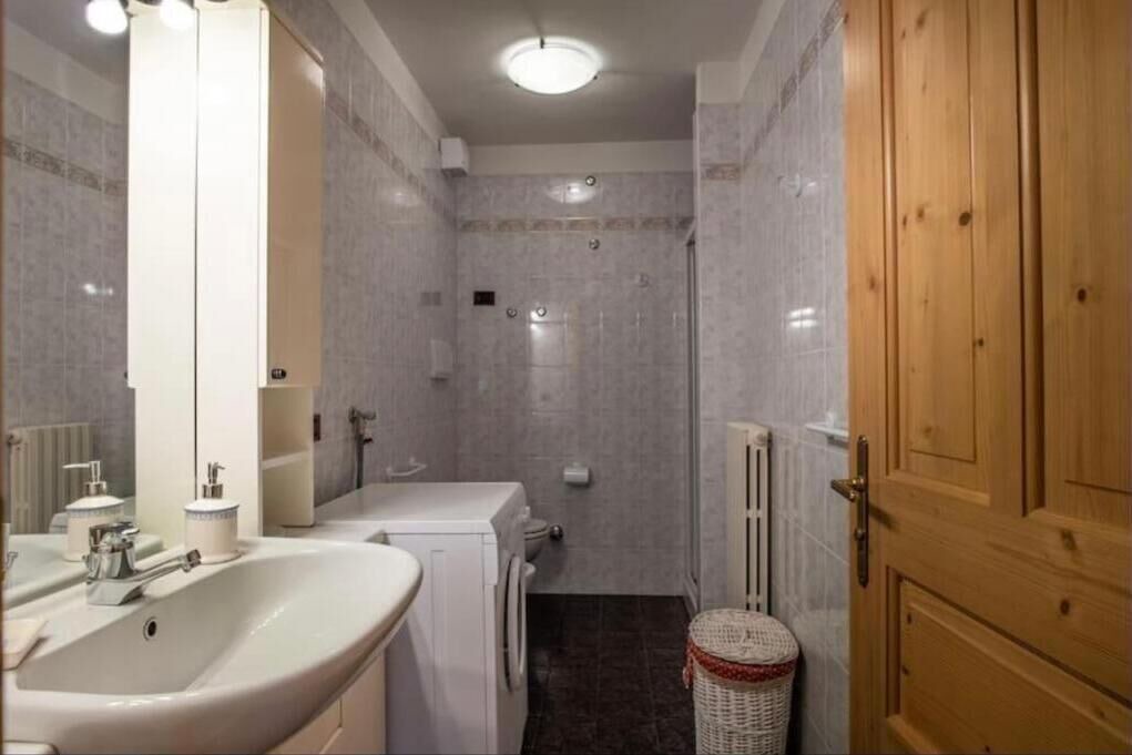 Photo of Bathroom in Molveno