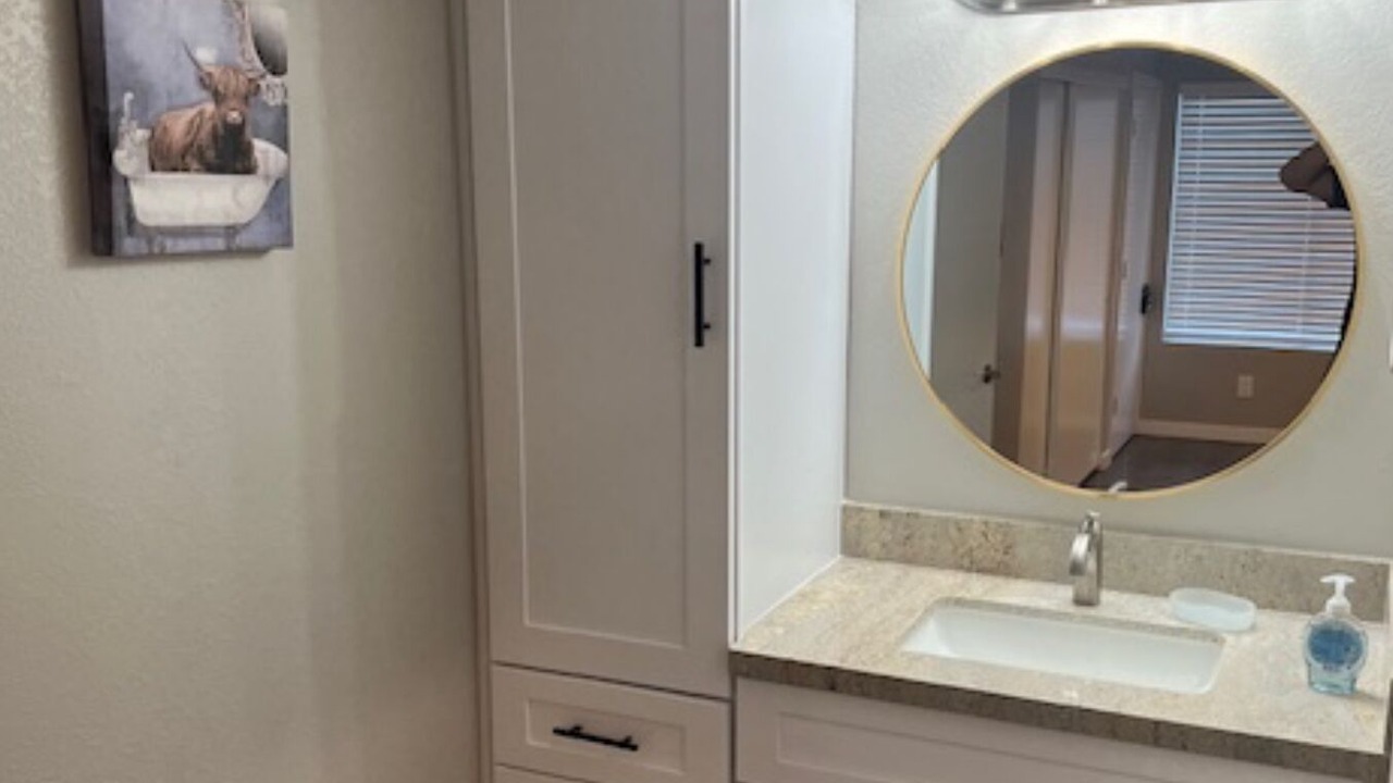 Photo of Bathroom in Scottsdale Estates Six