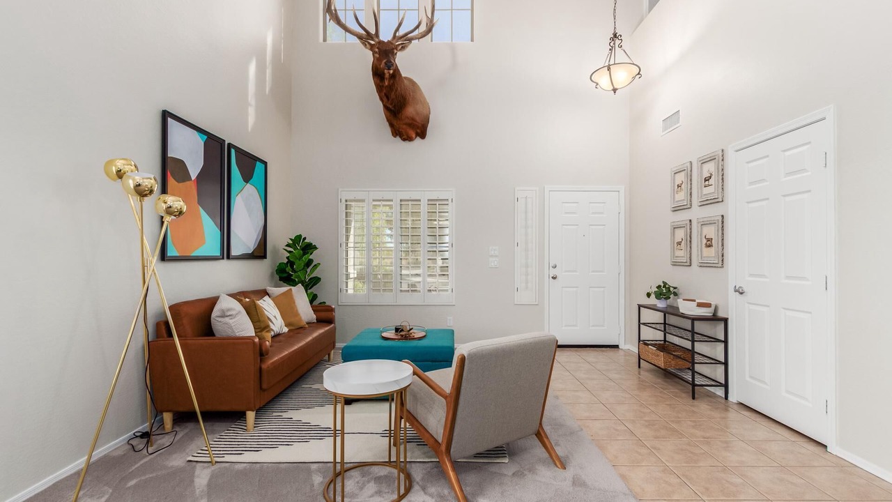 Photo of Livingroom in San Tan Valley