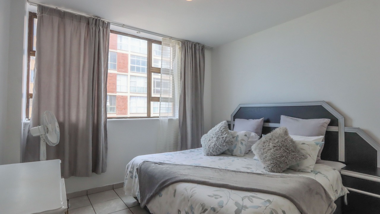 Photo of Bedroom in Amanzimtoti
