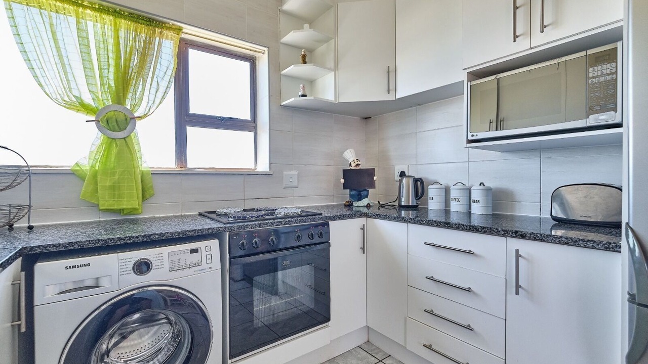 Photo of Kitchen in Amanzimtoti