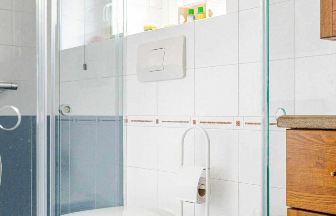 Photo of Bathroom in Cavedine