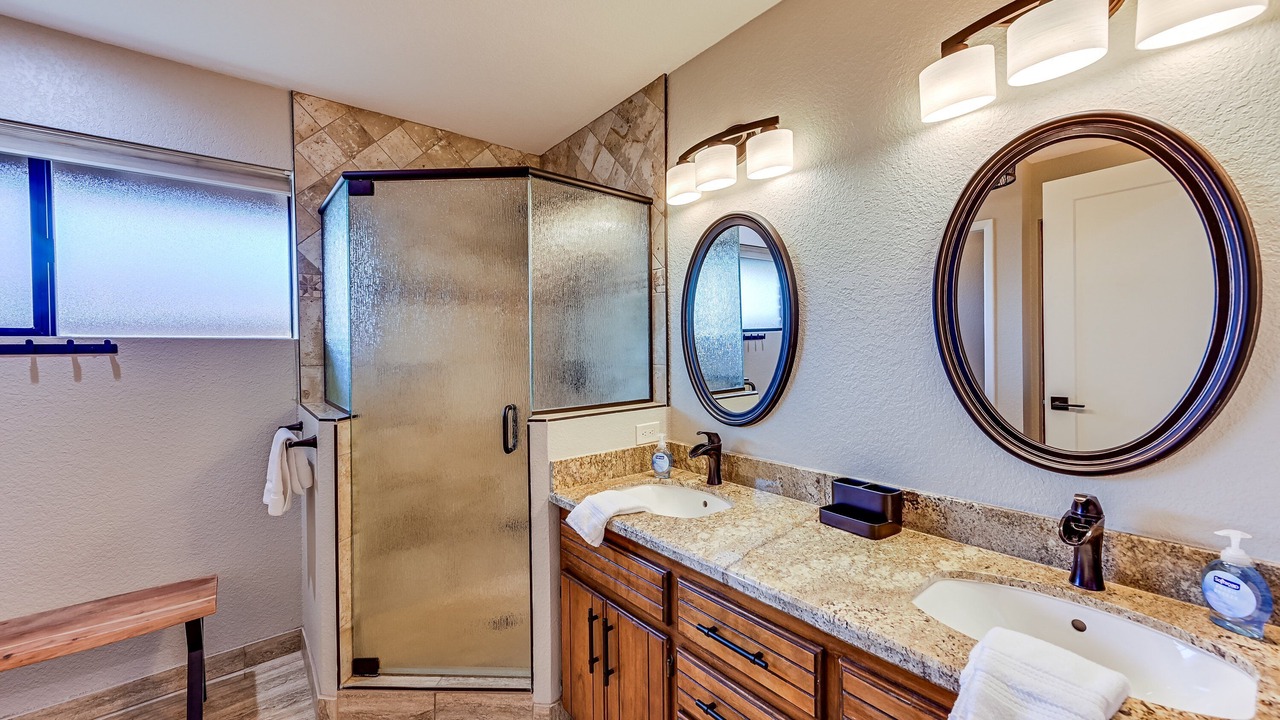Photo of Bathroom in Desert View Village
