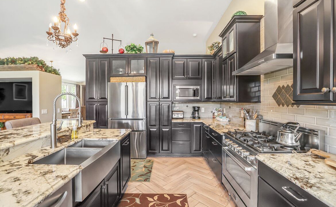 Photo of Kitchen in Higley Groves