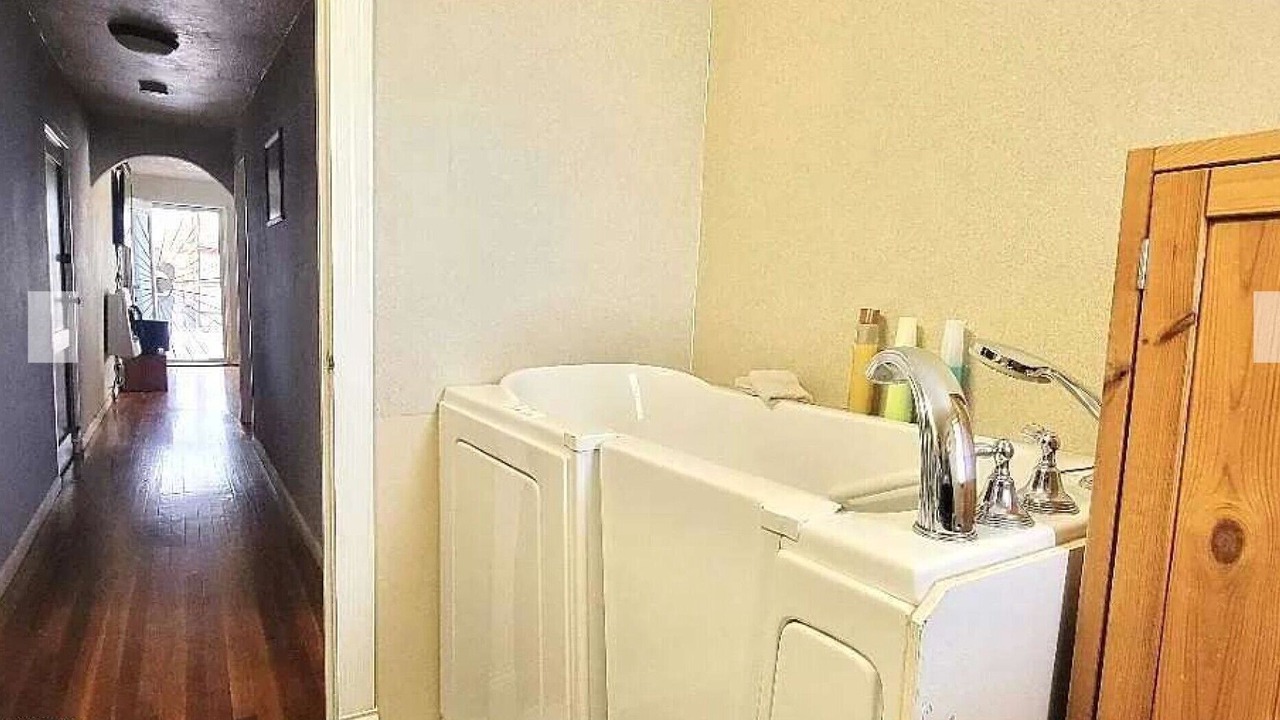 Photo of Bathroom in Tombstone