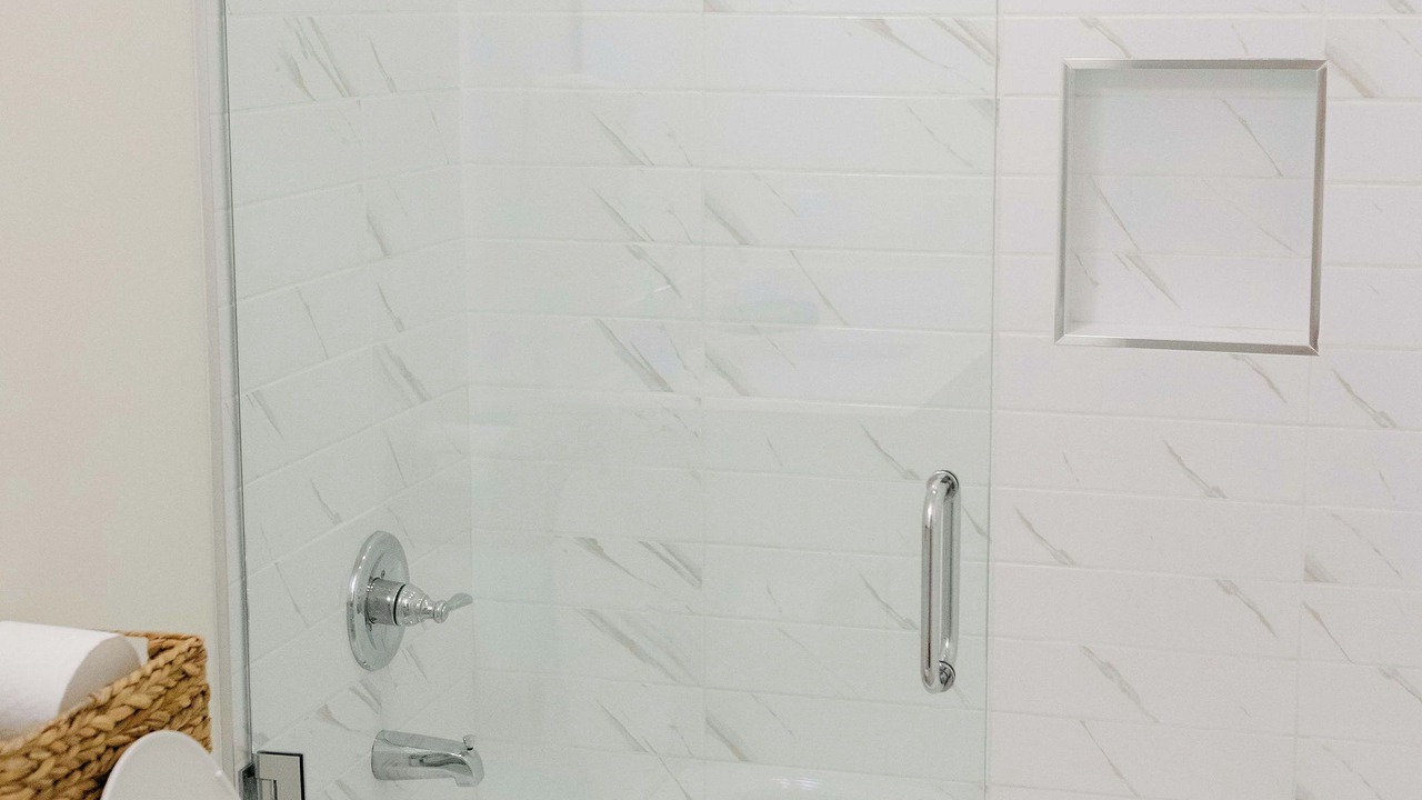 Photo of Bathroom in Sherwood Towne