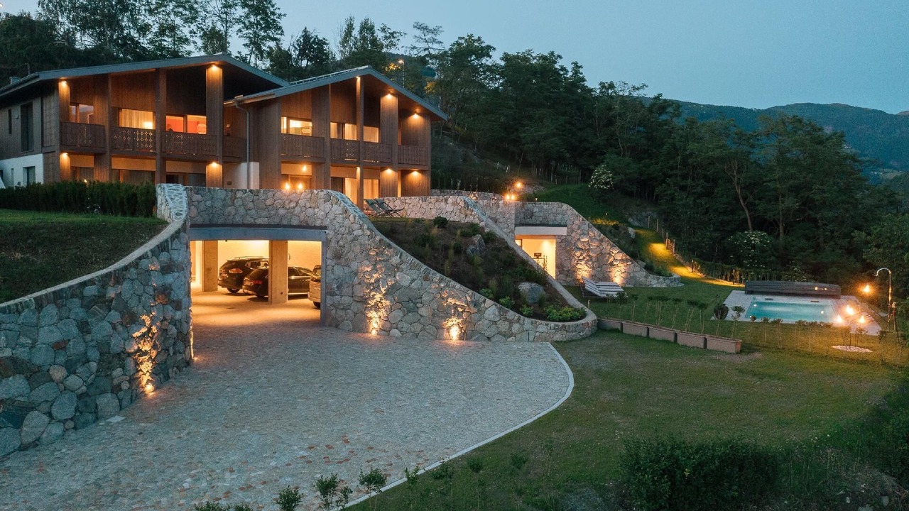 Photo of Outdoor in Naz Sciaves