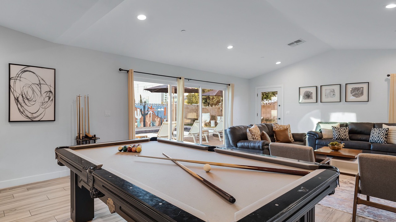 Photo of Bedroom in Entertainment District