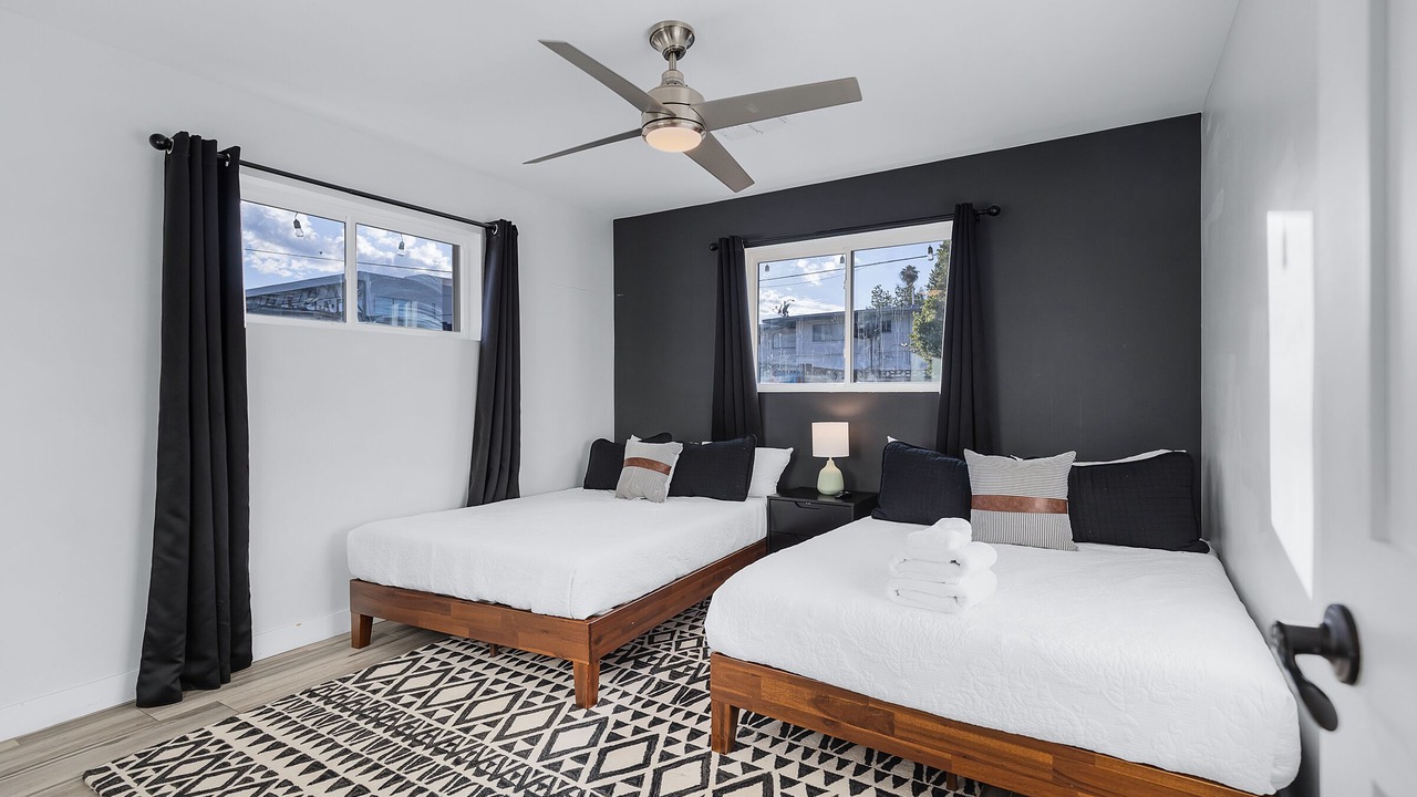 Photo of Bedroom in Entertainment District