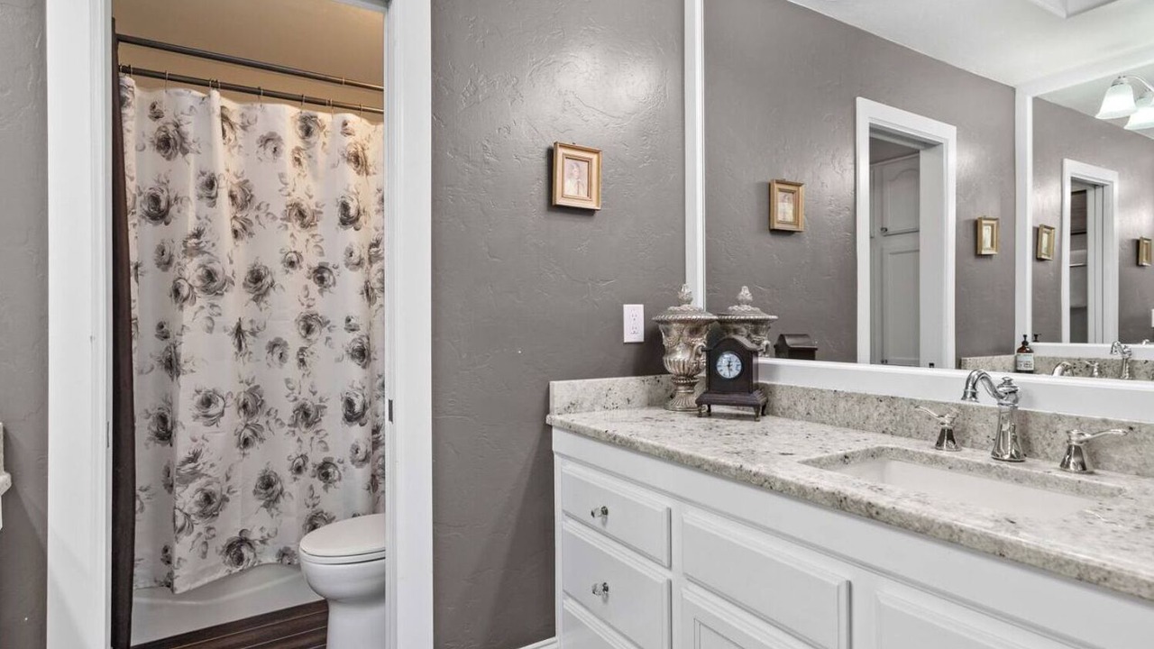 Photo of Bathroom in Tanque Verde