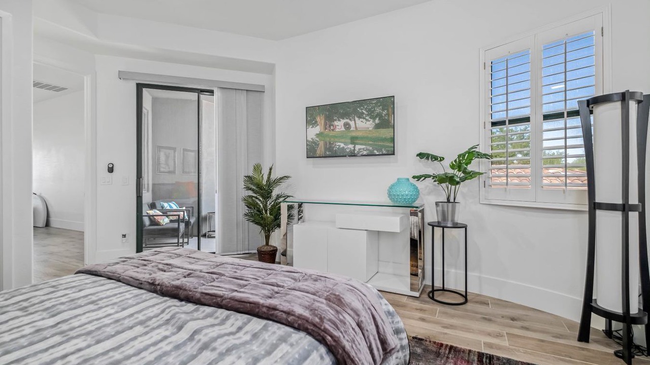 Photo of Bedroom in Talon Retreat