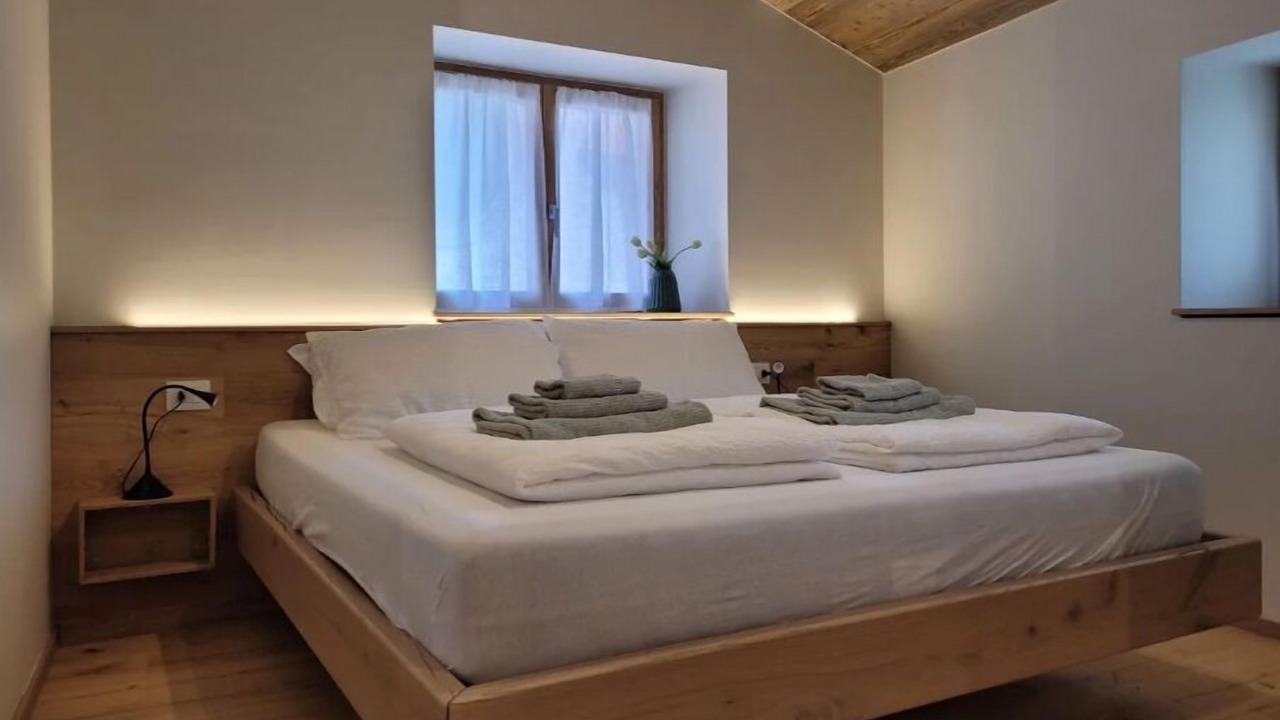 Photo of Bedroom in Levico Terme