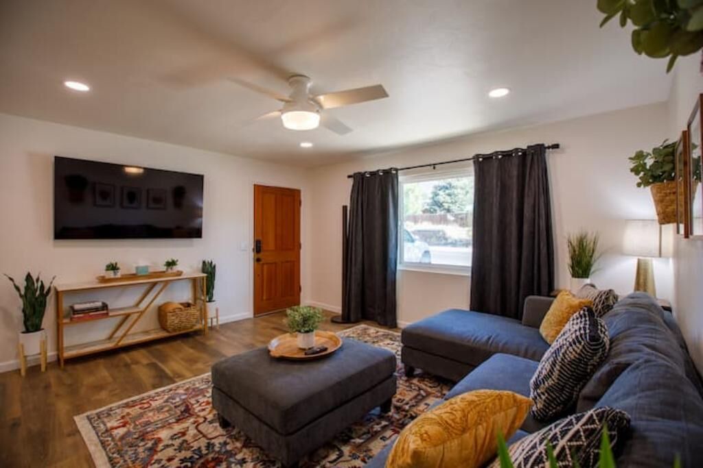 Photo of Livingroom in Flagstaff