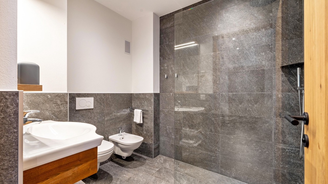 Photo of Bathroom in Verano