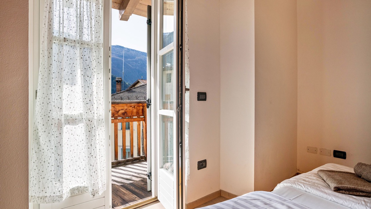Photo of Bedroom in Molveno