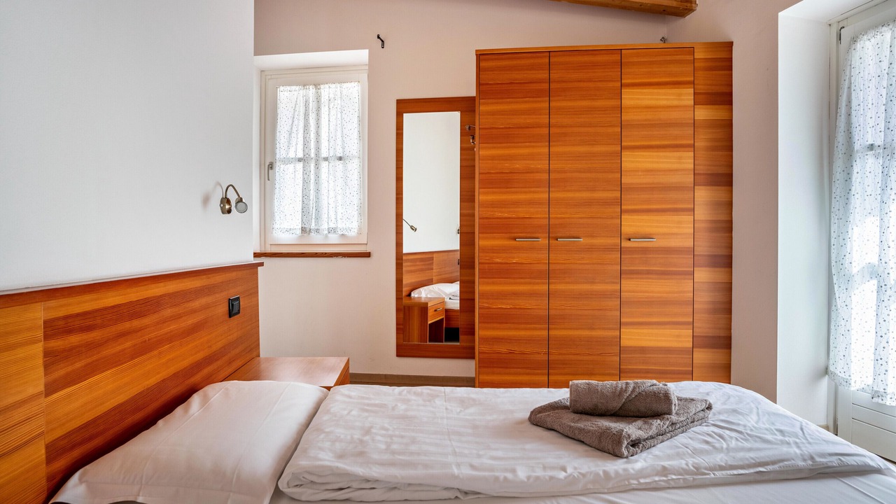 Photo of Bedroom in Molveno