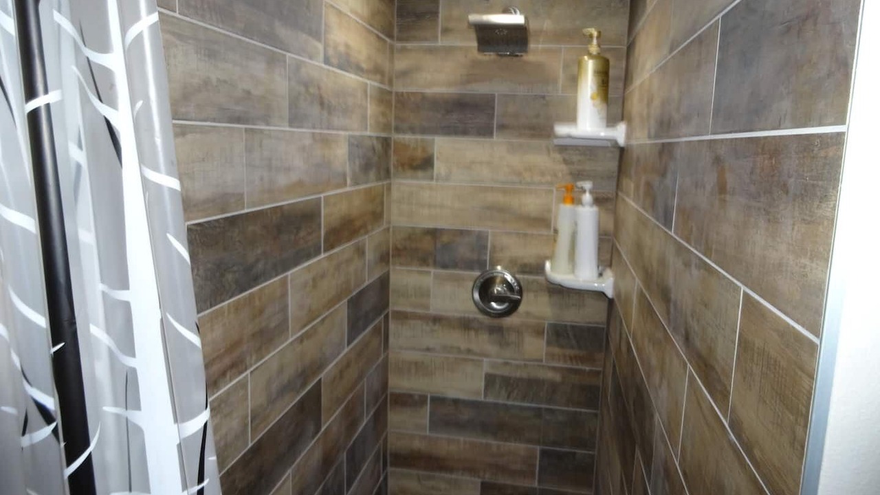 Photo of Bathroom in Flowing Wells