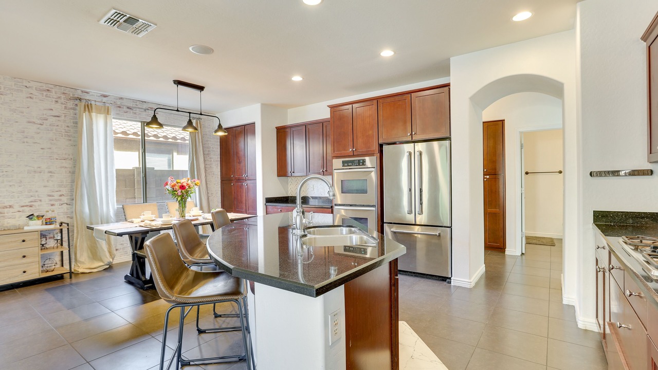 Photo of Kitchen in Laveen Meadows