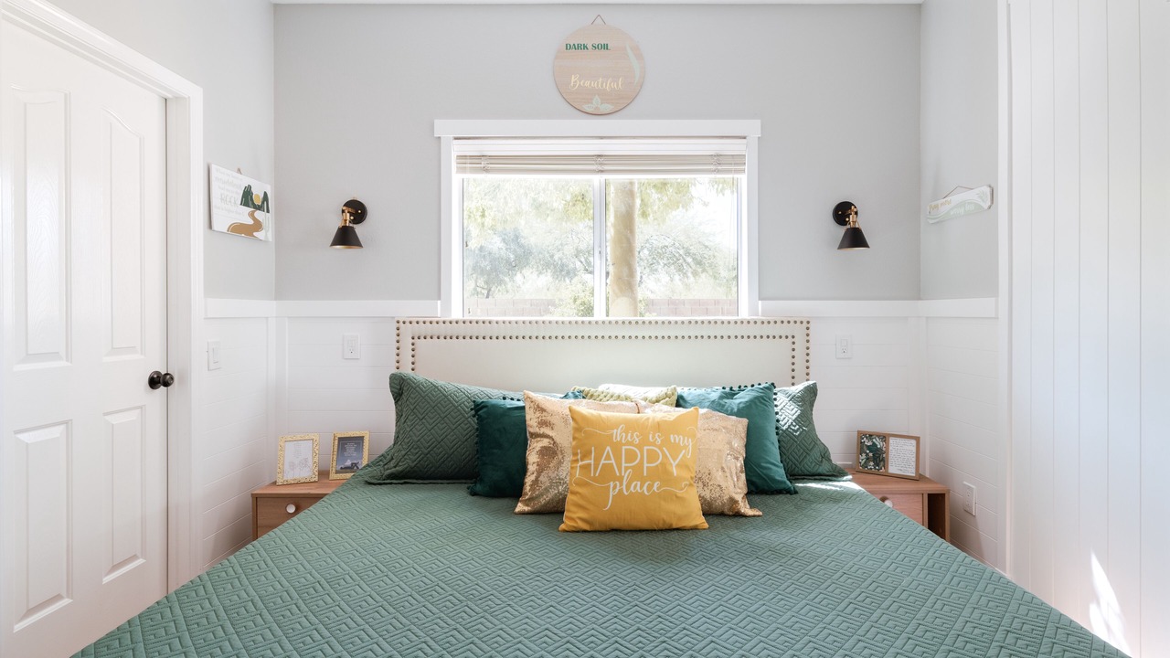 Photo of Bedroom in East Mesa