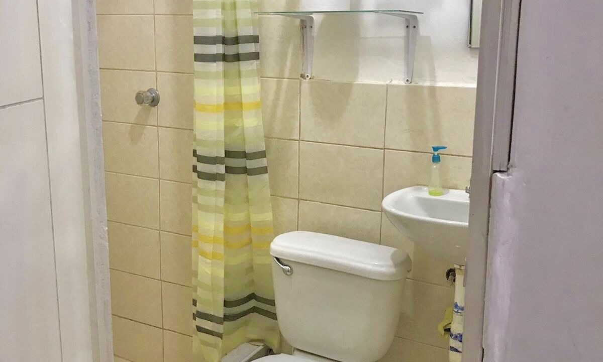 Photo of Bathroom in Callao