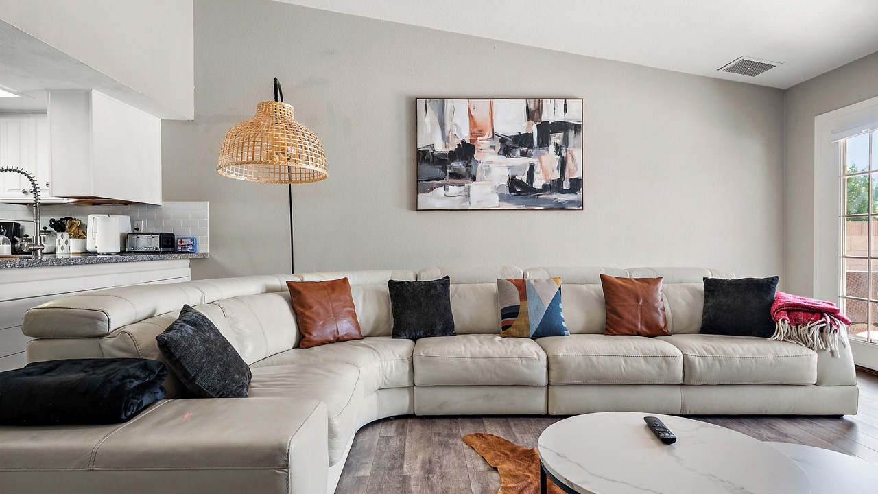 Photo of Livingroom in Ahwatukee Foothills