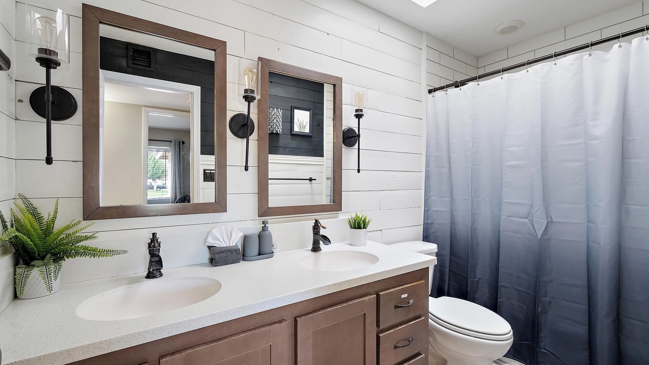 Photo of Bathroom in Ahwatukee Foothills