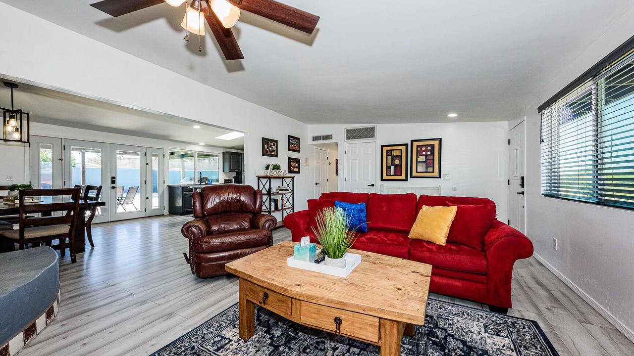 Photo of Livingroom in Hearthstone Hills
