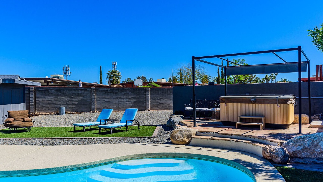 Photo of Outdoor in Hearthstone Hills