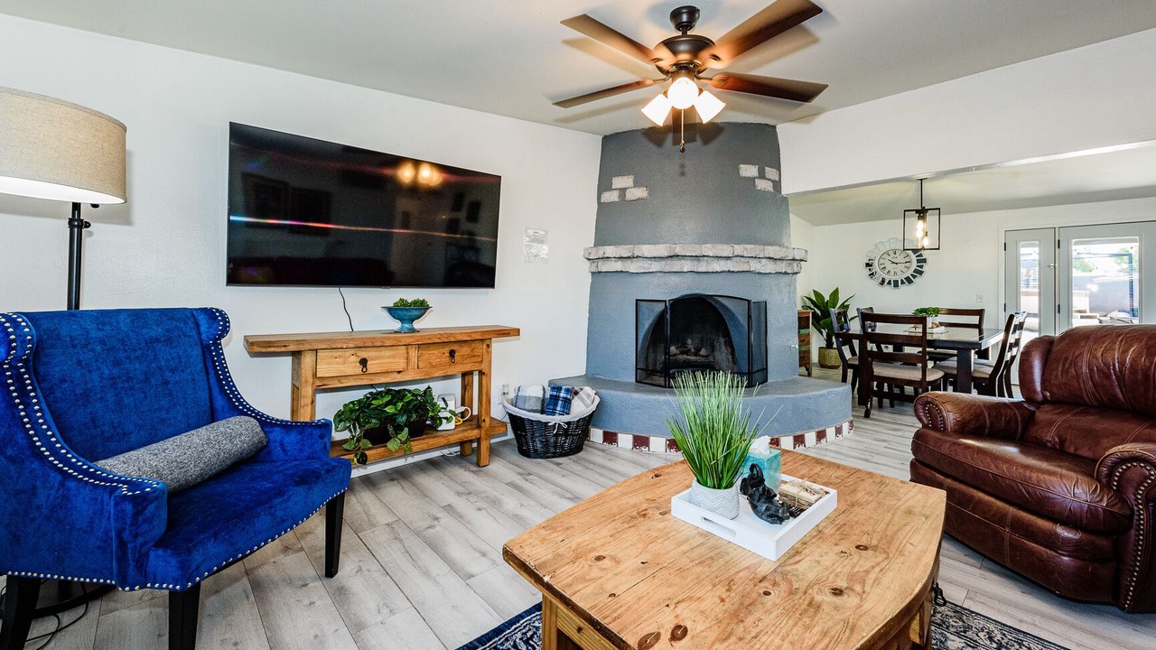 Photo of Livingroom in Hearthstone Hills