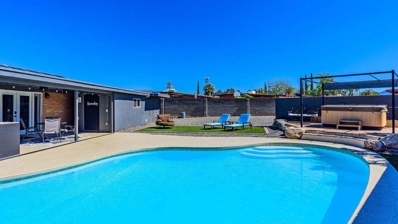 Photo of Outdoor in Hearthstone Hills