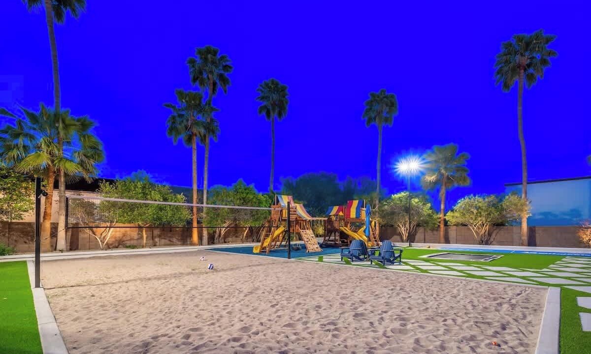 Photo of Outdoor in Saddleback Hills