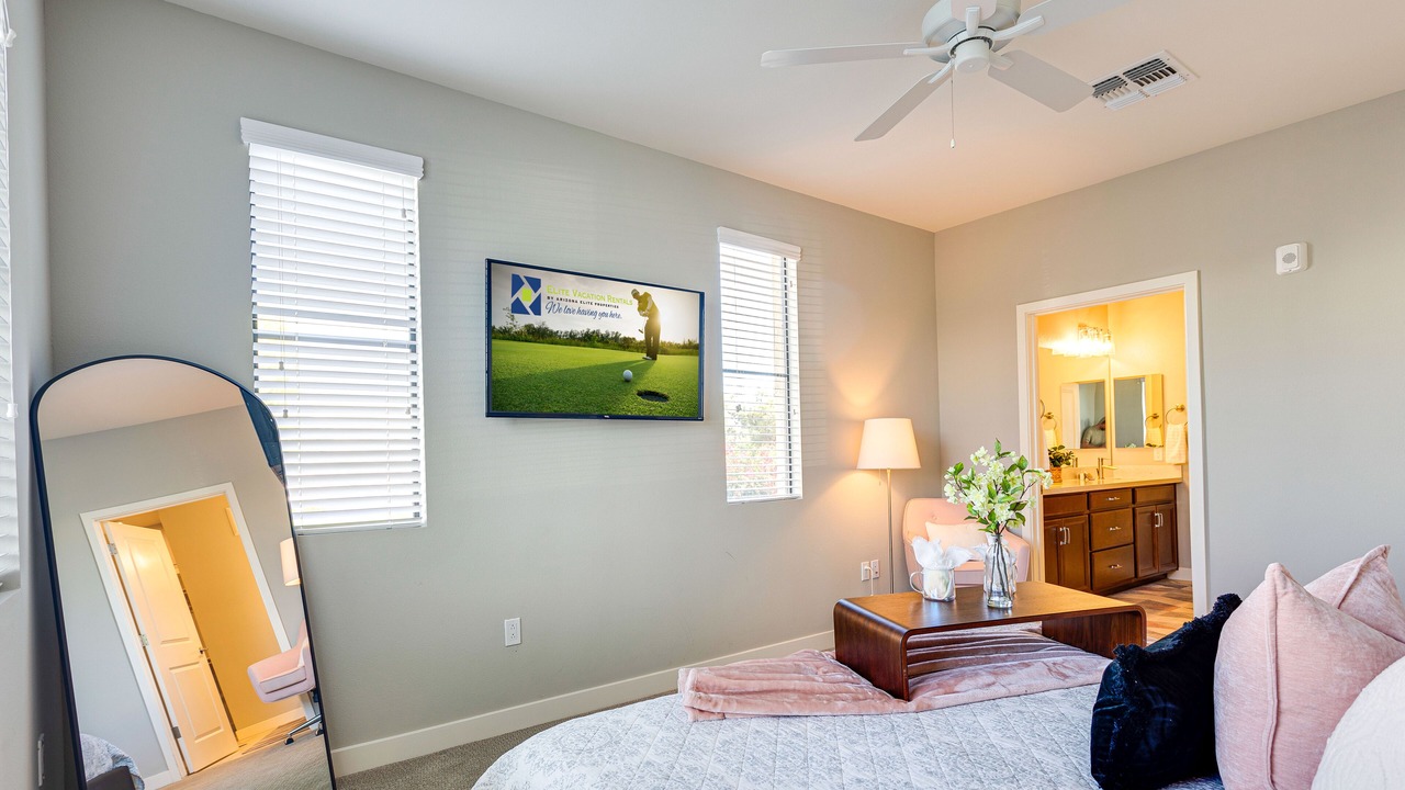 Photo of Bedroom in Ocotillo
