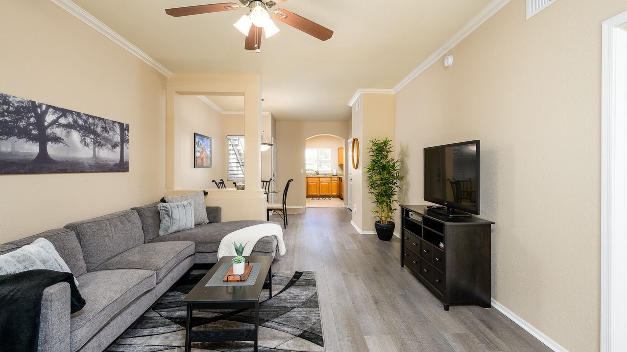 Photo of Livingroom in Paradise Valley Village