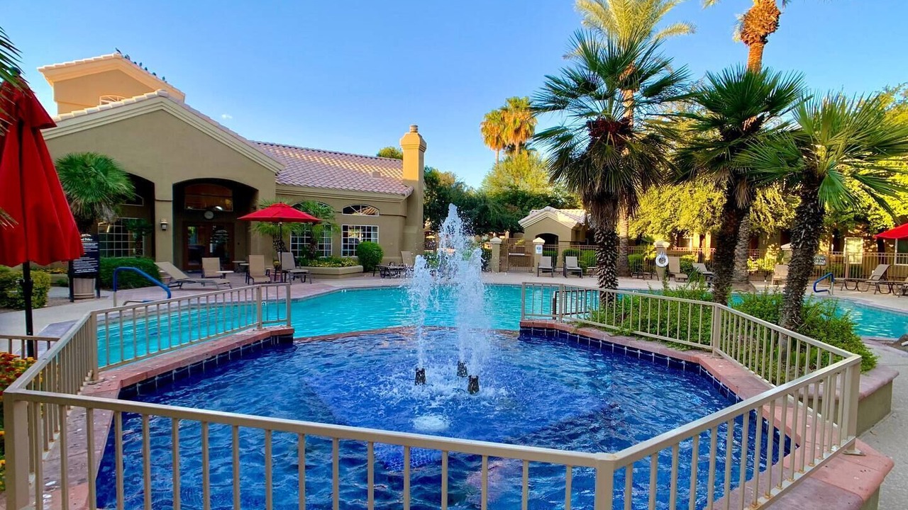 Photo of Outdoor in Paradise Valley Village