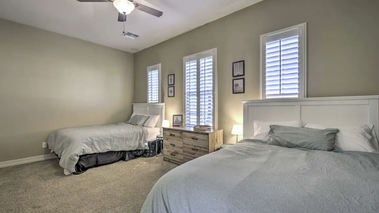 Photo of Bedroom in Montecito in Estrella