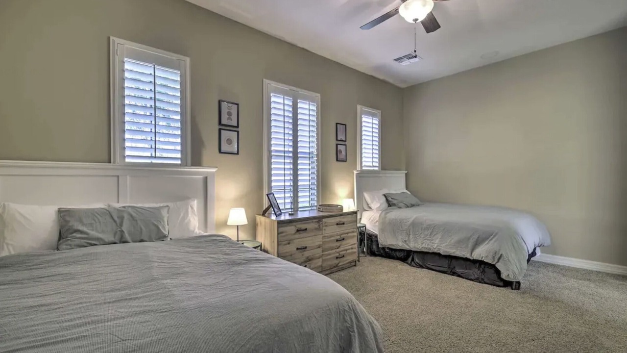 Photo of Bedroom in Montecito in Estrella