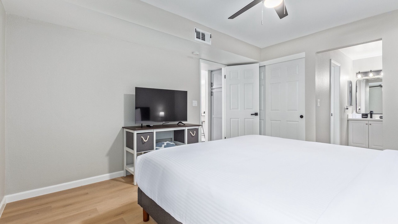 Photo of Bedroom in Trail West