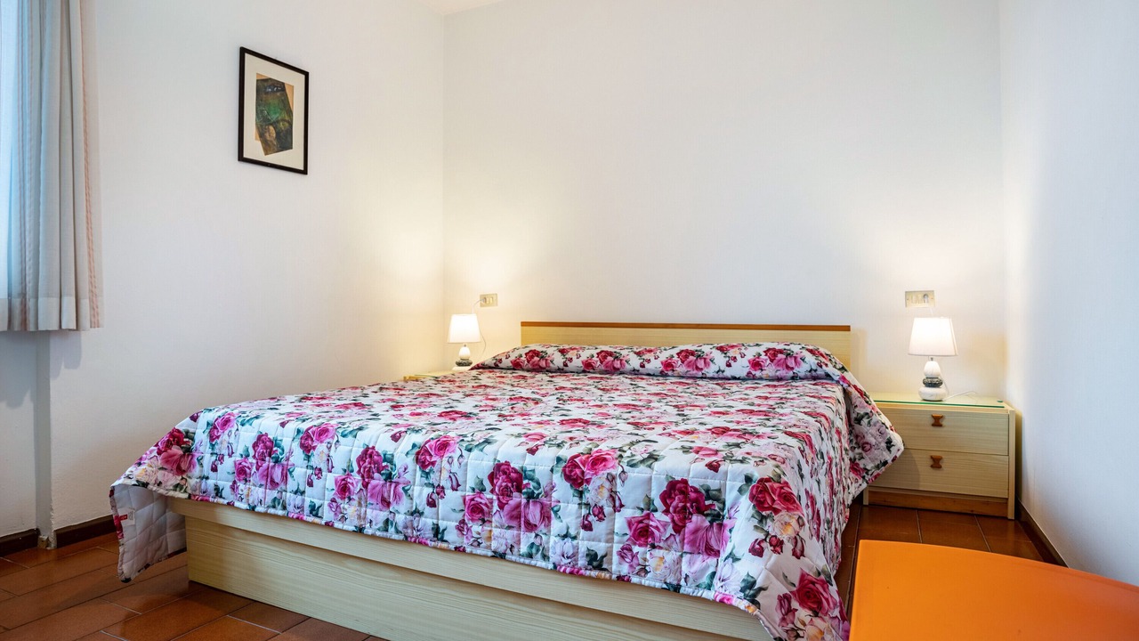 Photo of Bedroom in Calceranica al Lago
