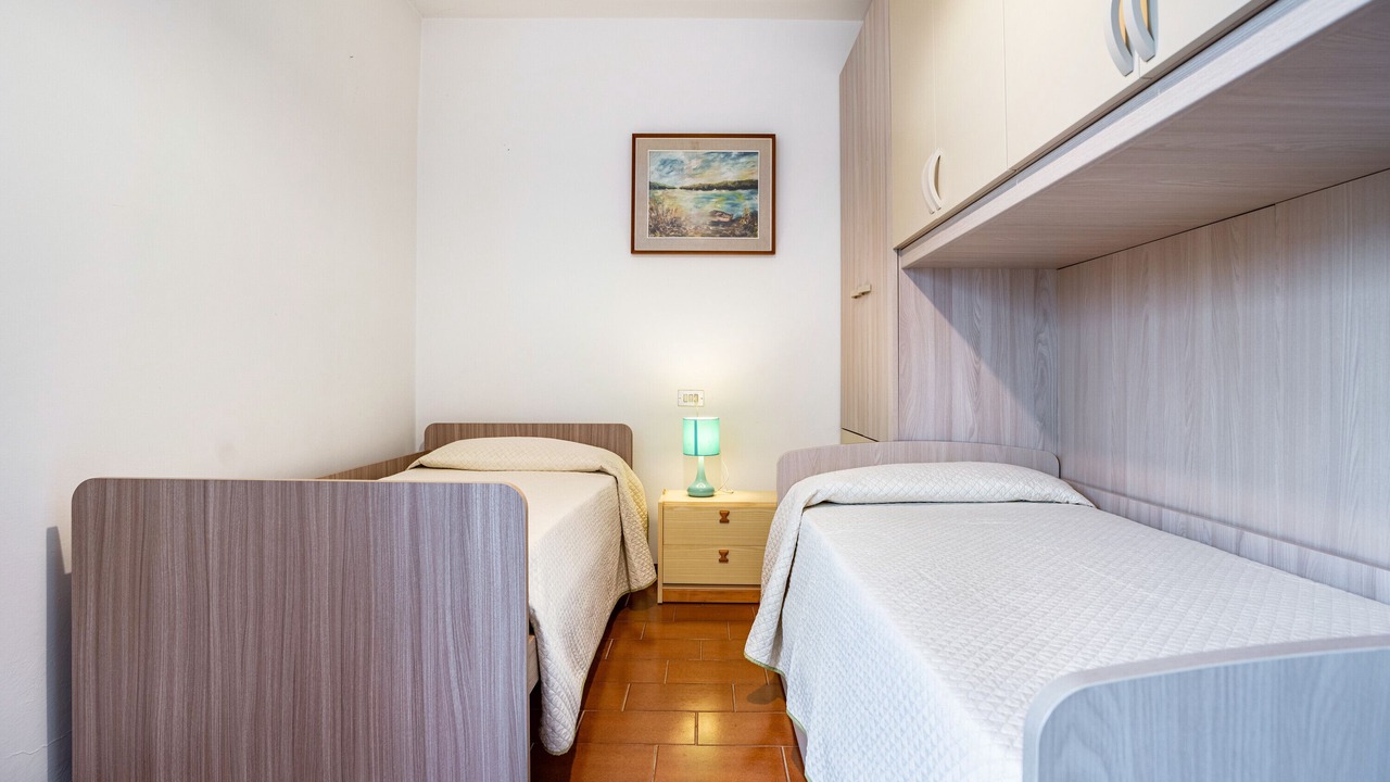 Photo of Bedroom in Calceranica al Lago
