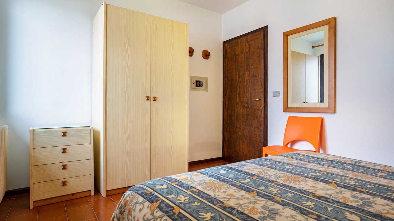 Photo of Bedroom in Calceranica al Lago
