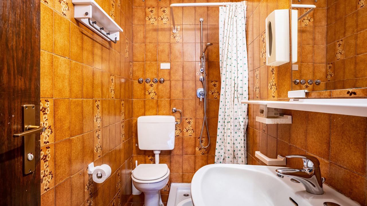 Photo of Bathroom in Calceranica al Lago