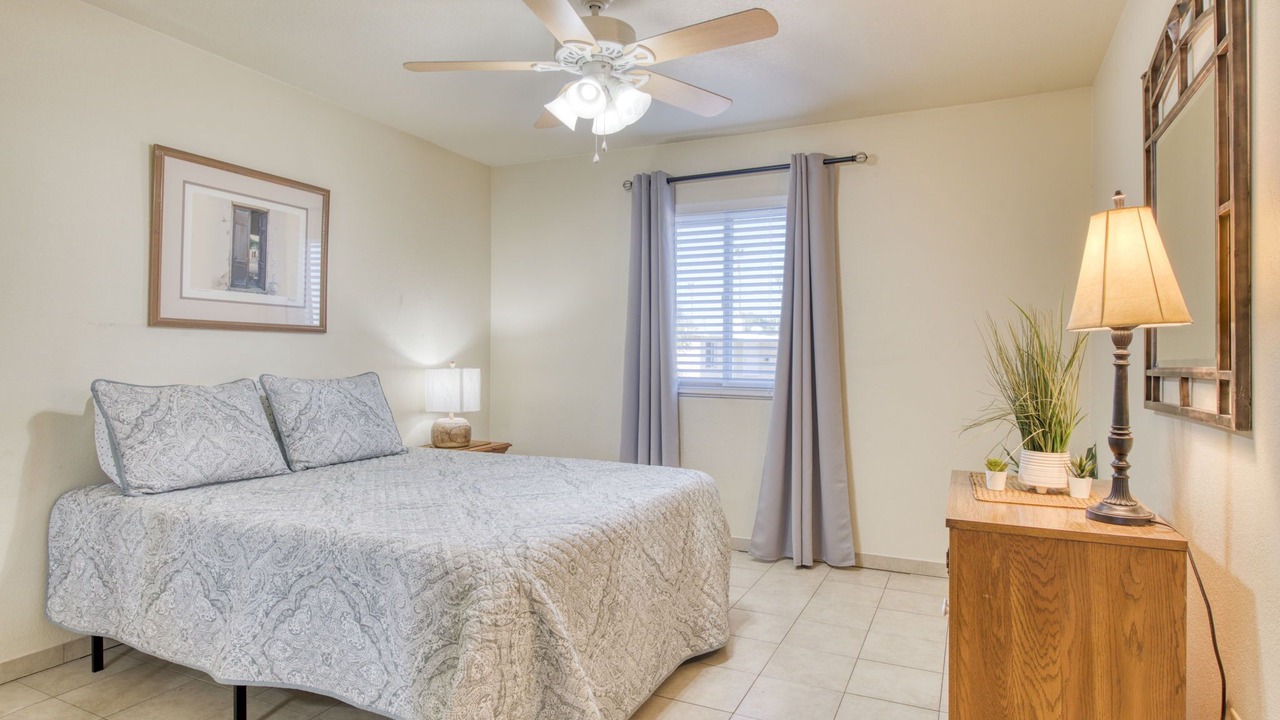 Photo of Bedroom in Meyer Park