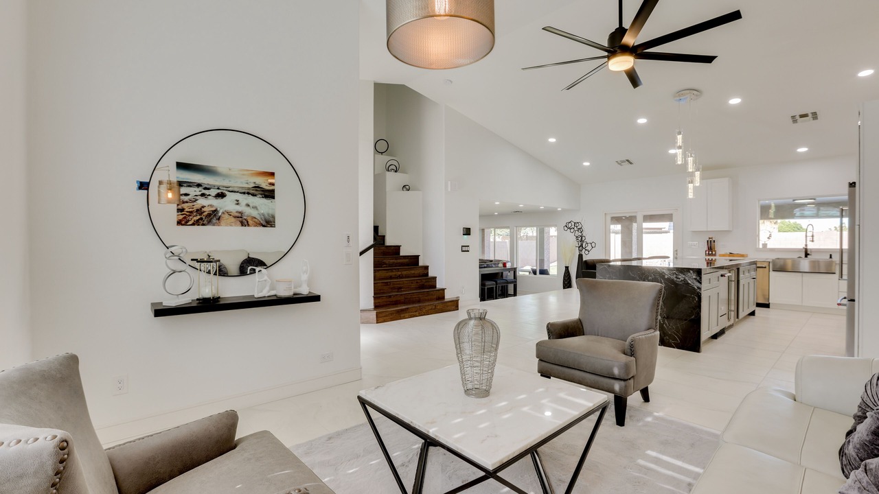 Photo of Livingroom in Manistee Ranch HOA